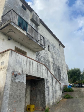 Affascinante Casolare con Vista Panoramica